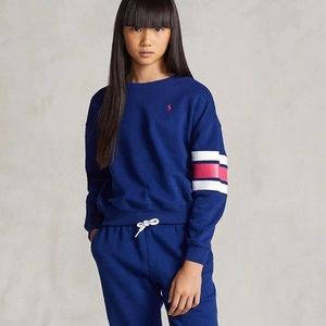 Girls size S navy Polo sweatshirt with block lettering in excellent condition